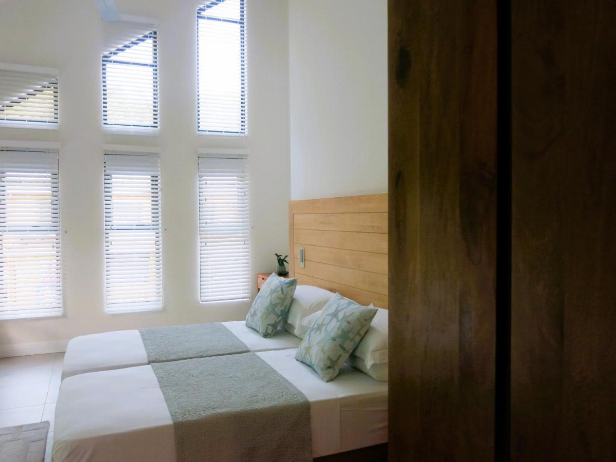 Lyla Beach Villa Pointe Au Sel Экстерьер фото