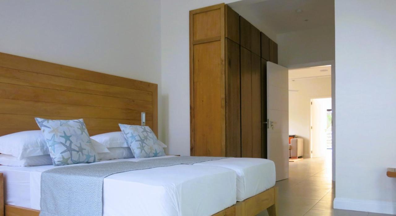 Lyla Beach Villa Pointe Au Sel Экстерьер фото